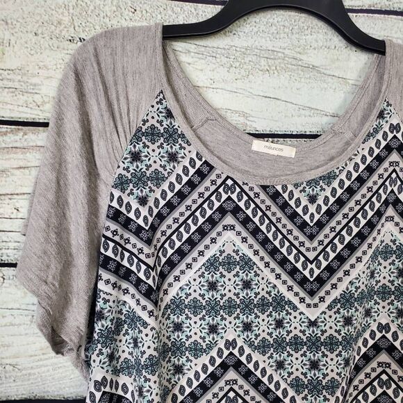 Maurices Women’s Boho Chevron Print Raglan Sleeve Top Size L - Picture 2 of 6